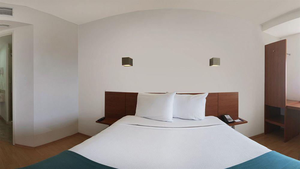 Hotel One Finsa 3*